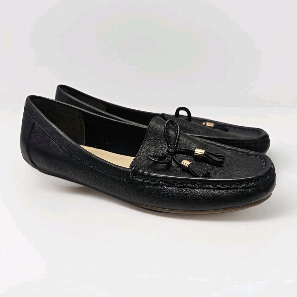 isaac mizrahi LIVE! Womens Black Leather Slip On Loafer Shoes Size 8.5 Wide